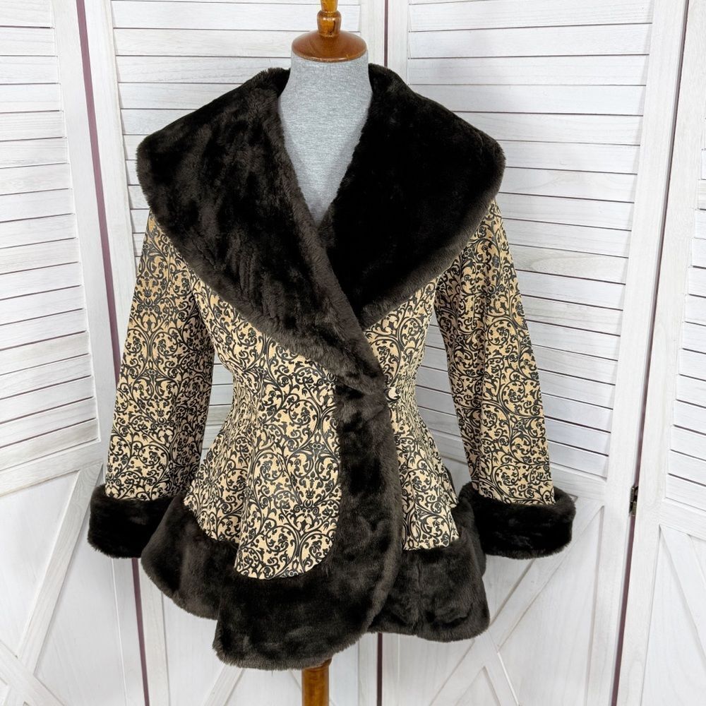 Vintage Newport News Embossed Faux Fur Trim Leather‎ Princess Swing Coat Small